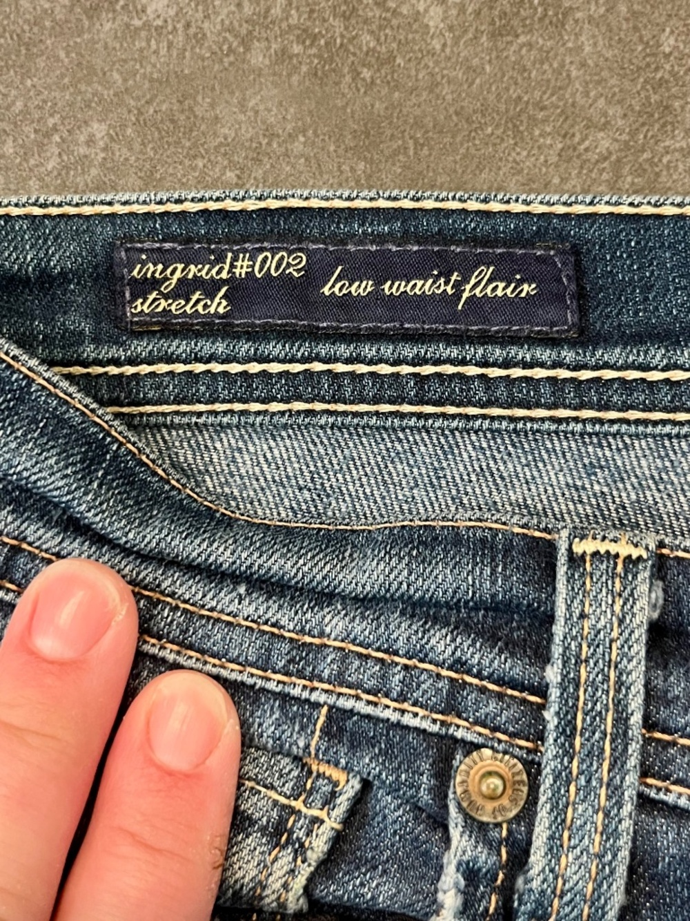 Citizens of Humanity Ingrid #002 Stretch Low Waist Flare Jeans Size 26 - Picture 2 of 8